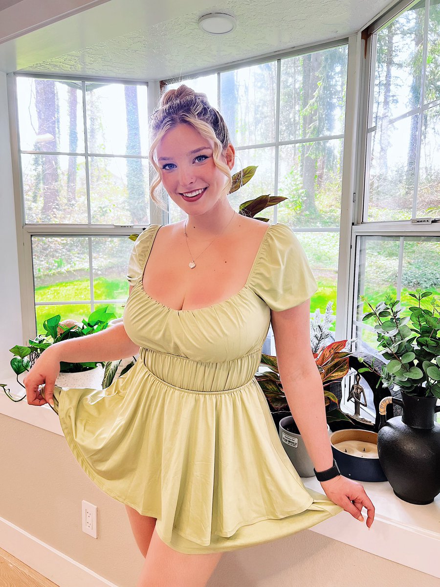 TheNicoleT on Twitter: "Happy st patty’s day!:) 🍀"