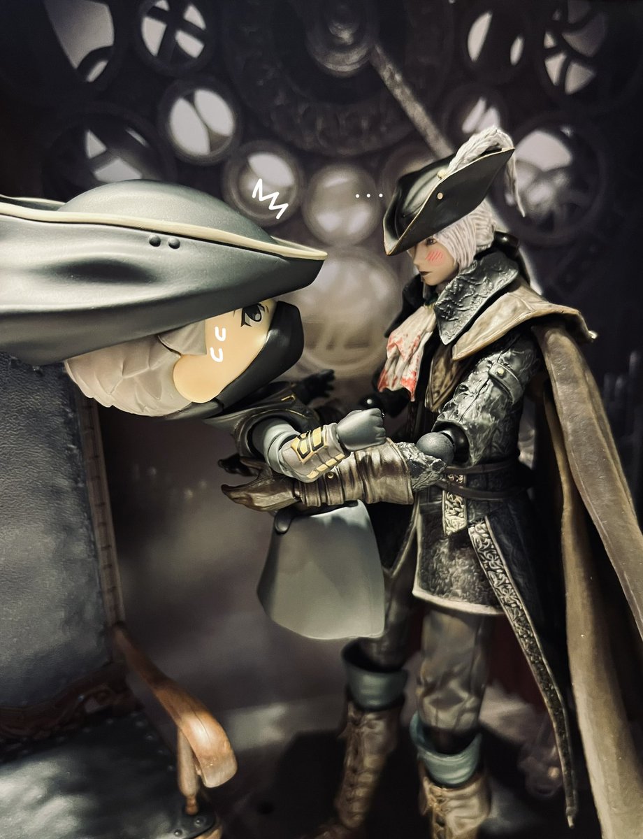 voidpeaches's tweet photo. Lady Maria found a cute little hunter😚 https://t.co/Sf12IEJyuy