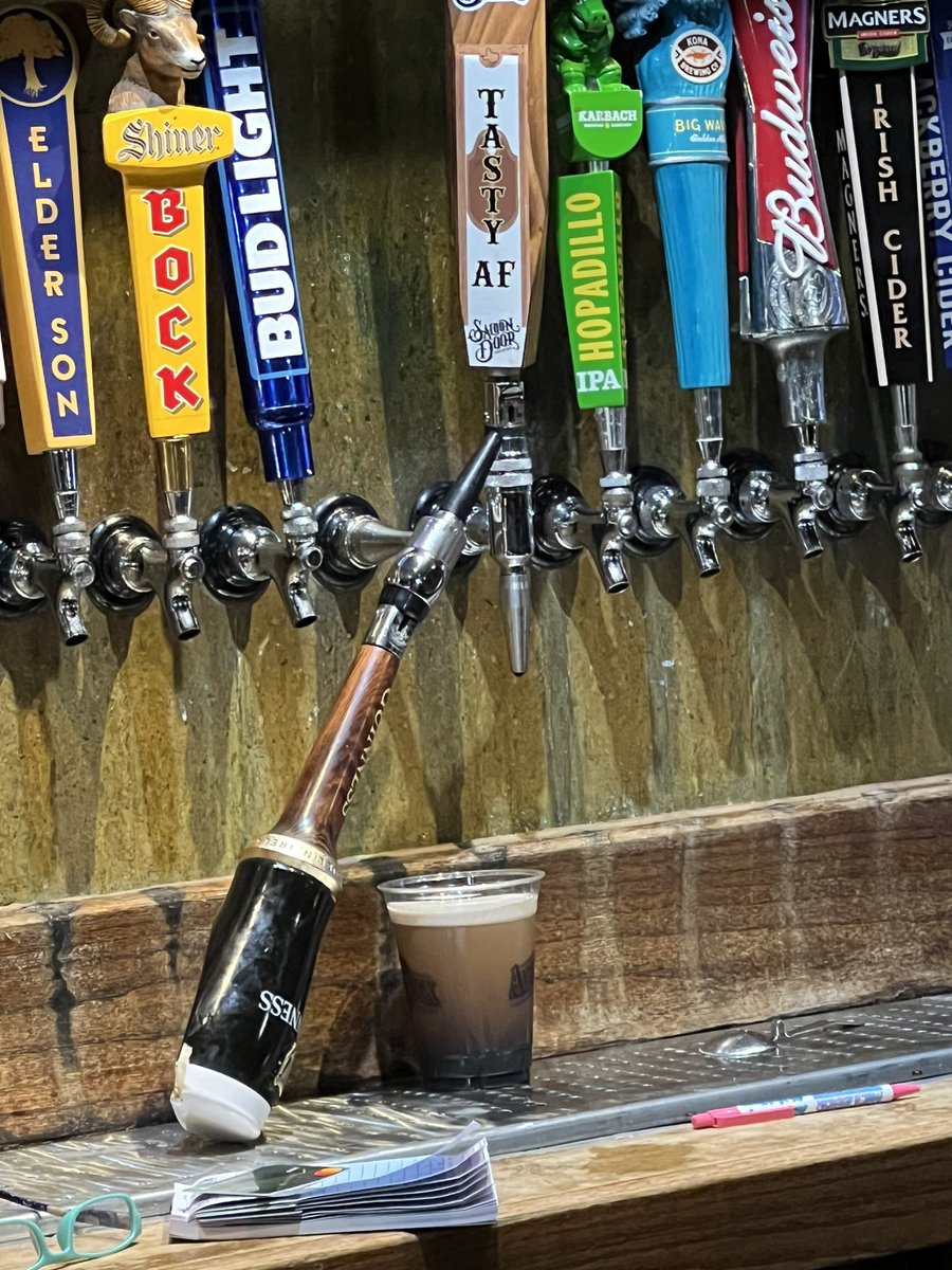 therealwunder's tweet image. Go home @GuinnessIreland you are drunk #stpaddysday #StPatricksDay2023