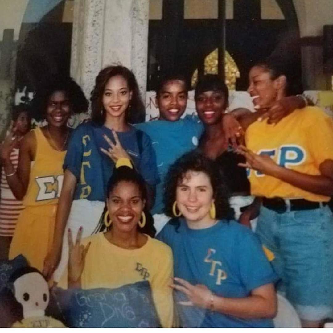 womenofsgrho's tweet photo. SGRho #FlashBackFriday edition 💙💛 make sure to tag your LS/chapter IG you see them posted.

Tag a soror, 👀 a soRHOr 

#WomenOfSGRho 💙💛🐩 https://t.co/fuu9XIU1lo
