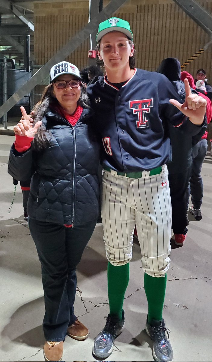 GruvyGurl's tweet photo. #VictoryBells are RINGING!!! @TTU_Baseball comes from behind to snatch victory away from OkieLite! First WIN of #Big12 play! #Top25Matchup @Gavinkash6 hit the #RBIDouble (B10) for the #WalkOff! Ryan Free gets the WIN &amp; I get the pictures! #WreckEm #LuckiestGurl #StPatrickDay https://t.co/IeV9UtAm6Y