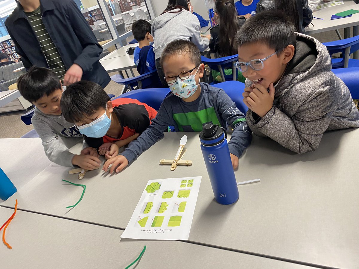 MrsVoong's tweet photo. @shelynsharks students had a blast collaborating with @rowlandhs Maker Space Club to build a catapult. They tested out their catapults by launching cotton into cups. @RowlandSchools @MsTammyHONDA https://t.co/0ydq6XCasM