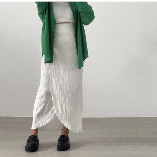 frdina6's tweet photo. Sparkle Skirt (Rp 109.000/ ⭐️4,9)
🔗https://t.co/sYvnTBy1Sn 
Cana Skirt (Rp 136.000/⭐️4,9)
🔗https://t.co/c92iosxvJc 
Wrap Skirt ( Rp 98.400/ ⭐️4,9)
🔗https://t.co/vbIm1EhS5c 
Shimmer Skirt (RP 110.000/ ⭐️4,8)
🔗https://t.co/zJ3wKRCogH https://t.co/kUqfchpNwU