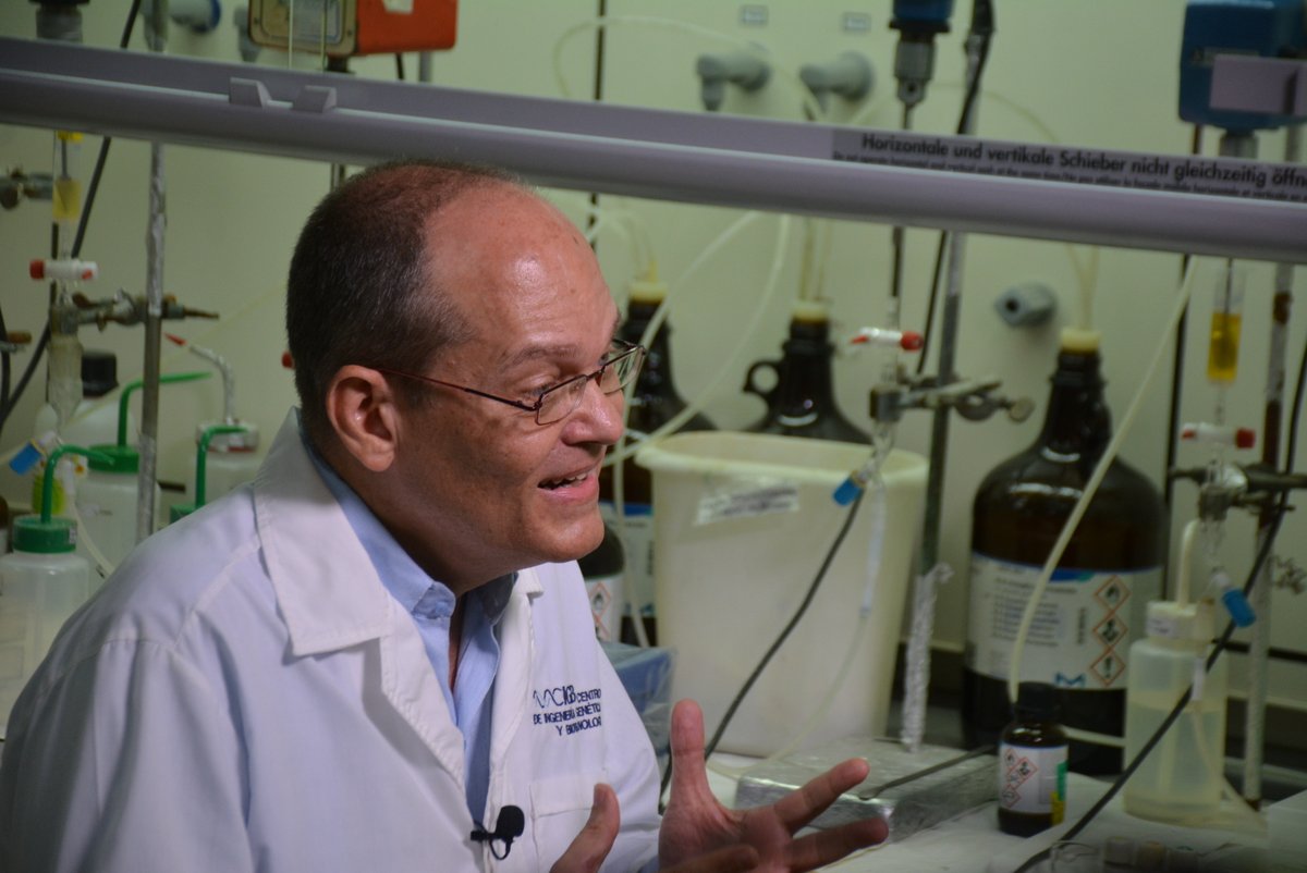 Si se logra bajar el nivel de infección por el virus del dengue (es decir, la carga viral), se evita la gravedad; incluso la sintomatología. Es a lo que estamos apostando con el candidato vacunal que estamos desarrollando: que la enfermedad sea subclínica o con síntomas ligeros.
