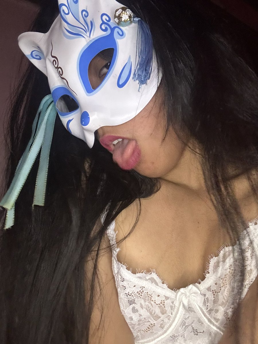sheilahot20's tweet photo. Compartirlo fotos?👀💦🙃🔥entra al link👉🏾  https://t.co/A6RTh39NlW y me envíame mensajito va?🍆🤤 https://t.co/f9natTWaHd