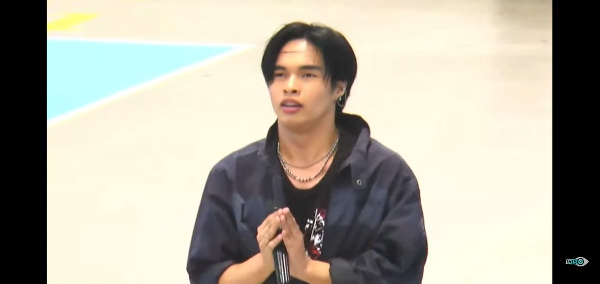 Reshyl16's tweet photo. NEIL was a guest performer on his former school which is the ateneo de cebu yey happy to see you perform again Neil he perform Tiger and Take My Hand live
#DreamMaker_Neil
#Neil_Limbaga
#WeNeilWaitForYou https://t.co/1reGTb5QKC