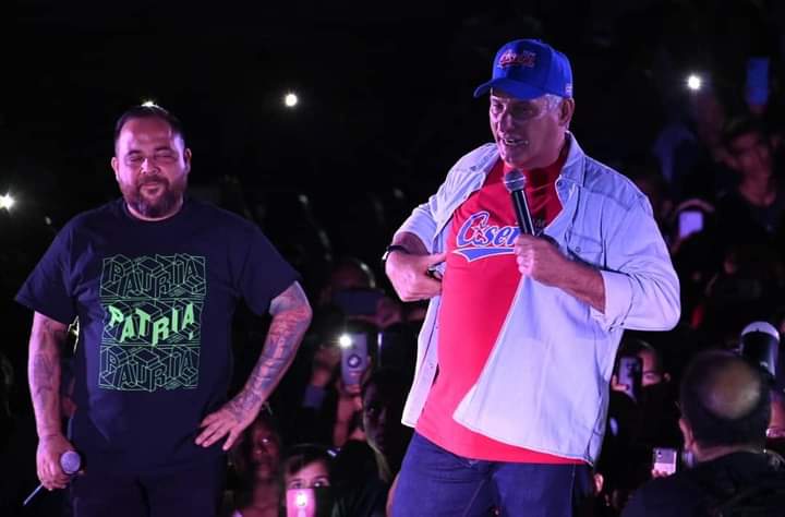 "Ganamos, y seguiremos junto al #TeamAsere! También todos vamos con la Patria a votar el 26. Un abrazo y el cariño para toda #Cuba! Nos merecemos festejar junto a Buena Fe", dijo <a href="/DiazCanelB/">Miguel Díaz-Canel Bermúdez</a> y concluyó con un rotundo Patria o Muerte. VENCEREMOS. #ConBuenaFeYo