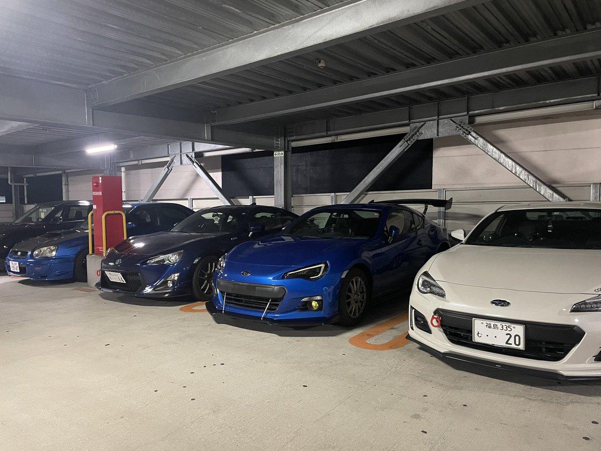 Karasi128's tweet photo. ちょと、これお気に入りの写真 https://t.co/J22HXCvRJf