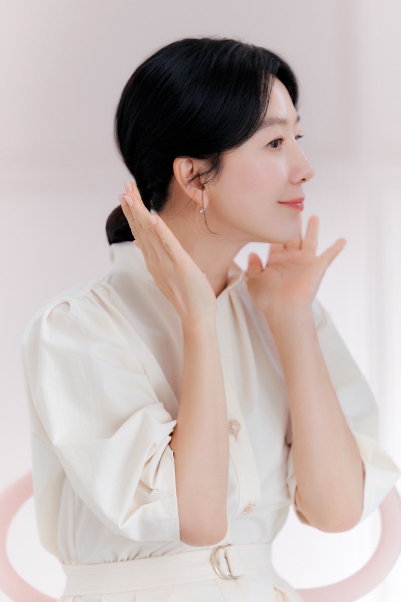 김희애 Kim Hee-Ae’s Gallery tweet media