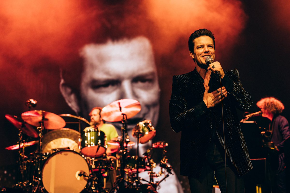 thekillers's tweet photo. Happy St. Patrick’s Day ☘️ https://t.co/aJKeWh12V6