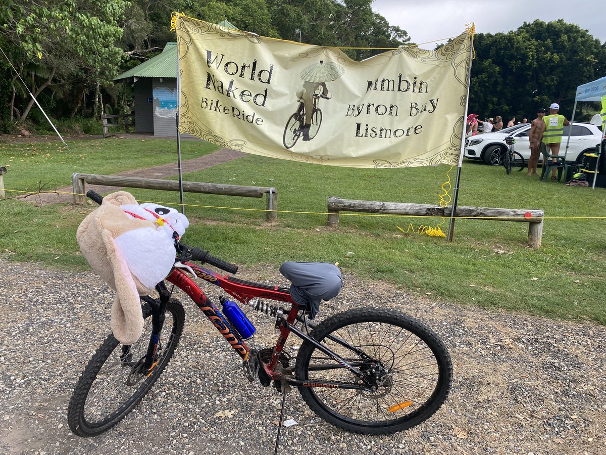 nudeyman's tweet photo. This years Byron Bay WNBR was down on numbers due to the rain but we still had fun… I wore a rabbit head which made riding difficult 😜#byronbaynudebikeride #byronbay #farnorthcoast #itsonlyabum #wnbr2023 #bikesafety #canyouseemenow #nudenotrude #wnbr #wnbrbyronbay #australia https://t.co/ZcmiAxyA4F