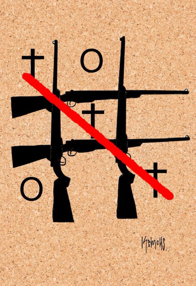 rossanareguillo's tweet image. Que una chavita ataque a otra con una piedra afuera de la escuela y que la morritud  que graba la escena anime a más golpes y más violencia… habla -a gritos-, del fracaso -nuestro-, como sociedad. Víctimas y victimarios en la #Necromaquina #MxRojo