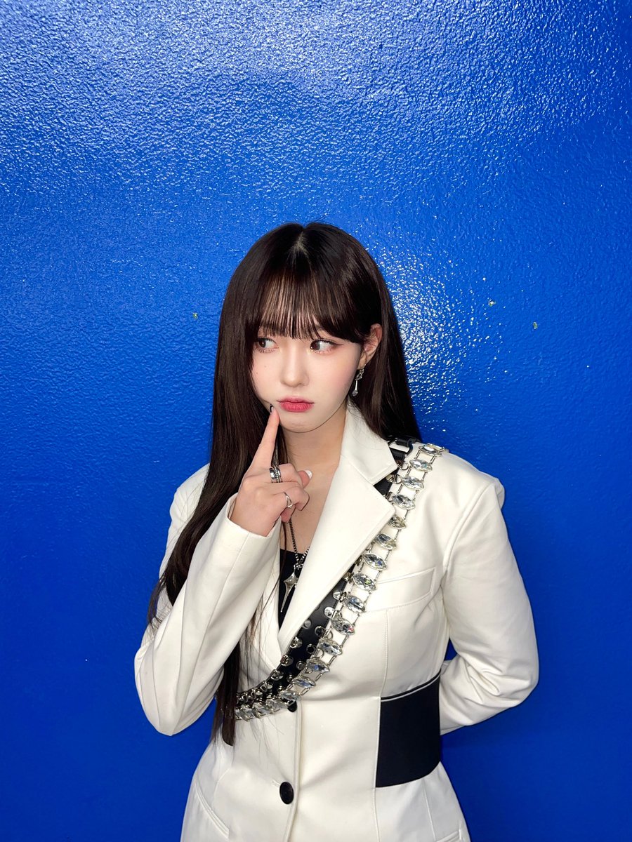 Chaehyun tweet media