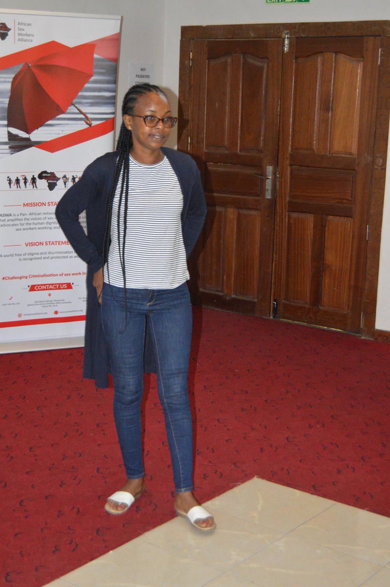 AfricaSexWork's tweet photo. The 2nd day of the in-person training of the #3rdALESWA.Faculty member Melvin Oginge leads the Country group work presentation: Stigma and discrimination facing sex workers is a structural barrier towards their better health outcome.
#ALESWA,#1stALESWA,#2ndALESWA. https://t.co/4Iqmgm1ecU