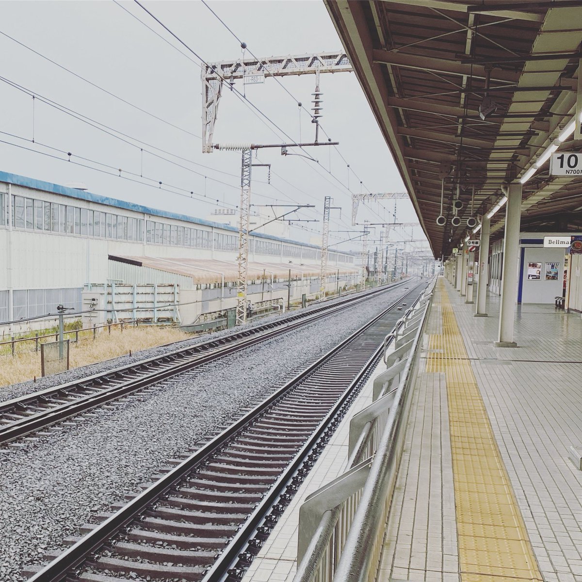 endys_holiday's tweet photo. 行くぜ名古屋!
本日3/18、ED/EDは名古屋HUCKFINNにてサンダー!中京界隈の皆様、一緒にサンダーしましょう!見なきゃウソだぜ!
#eded
#acdctribute https://t.co/we45nWIflC