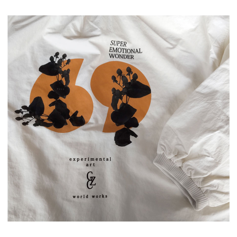 evoluir2002's tweet photo. 『#GOZENCHU』
collection [#不思議な言葉と声]
□ POST69 ナイロンjkt/wht
POST69をイメージしたグラフィックデザインしたナイロンジャケットです。
#evoluir #金沢市 #静岡市 #ナイロンジャケット #ブルゾン #post69 #postrock #sporty #street #elegant #modern #dailywear #カジュアル #techno https://t.co/zIvCRrSBTo