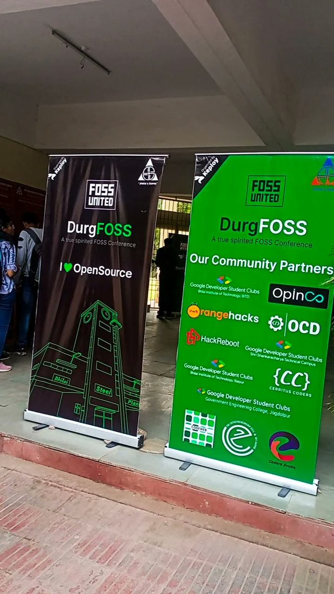 aayushcyy's tweet image. Finally arrived @ @durgfoss ✌️Excited to be attending #Durgfoss, the open source conference bringing together some of the brightest minds in the industry to collaborate and innovate together!