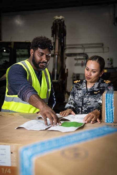 AusHCVanuatu's tweet image. Working with @NDMO #VPF we delivered humanitarian supplies to all five islands of Tafea Province this week. 

#TugetaYumiStrong
#FRANZ

@NDMO_Vanuatu @AusHumanitarian