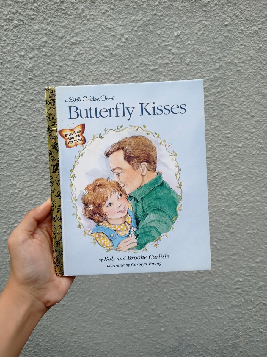 klubgrathile's tweet photo. Butterfly Kisses - A Little Classic Book - Hardcover
Buku bekas - Kondisi sangat baik
https://t.co/aQRbvKtPNz

#bukuanak #jualbukuanak #bukuanakmurah #bukumurah #jualbuku #bukumurahanak #childrenbook #bukuklasik https://t.co/MUkLXkoPqp