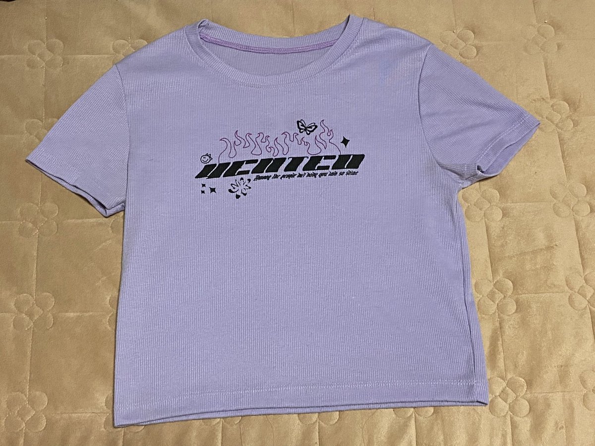 decemberstuffs's tweet photo. yented for girl edition
price: 300

#ส่งต่อเสื้อวง #เสื้อวงมือสอง #yentedband #yented #ส่งต่อเสื้อผ้ามือสอง #ส่งต่อเสื้อผ้า #ส่งต่อเสื้อวงyented https://t.co/k0052sYxZL