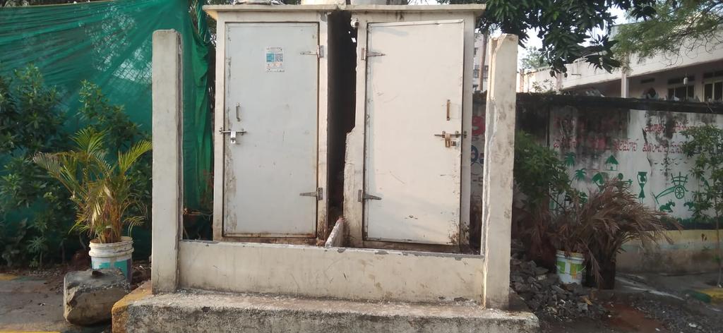 DyeeSwm's tweet photo. @hanmireddy @GHMCOnline Cleared. https://t.co/6wN2XXodiJ