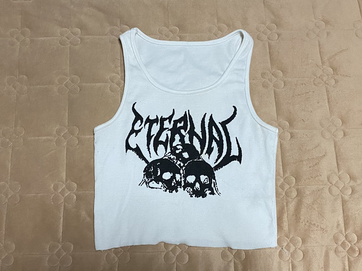 decemberstuffs's tweet photo. tank top ; bones white
price: 100 
size: S 

#ส่งต่อเสื้อผ้ามือสอง #ส่งต่อเสื้อผ้า #ส่งต่อเสื้อผ้ามือ2 #เสื้อผ้ามือสองราคาถูก https://t.co/UIVthvkrXI