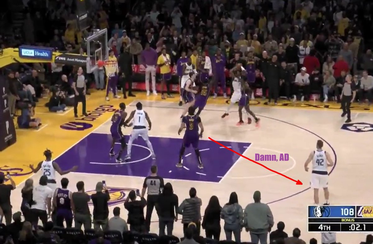 ApexJones22's tweet image. Damn, AD

You was in the paint guarding nobody. Don't lemme catch yo ass load managing no mo the rest of the season.

#KyrieIrving 
#Kleber #MFFL 
#DALvsLAL