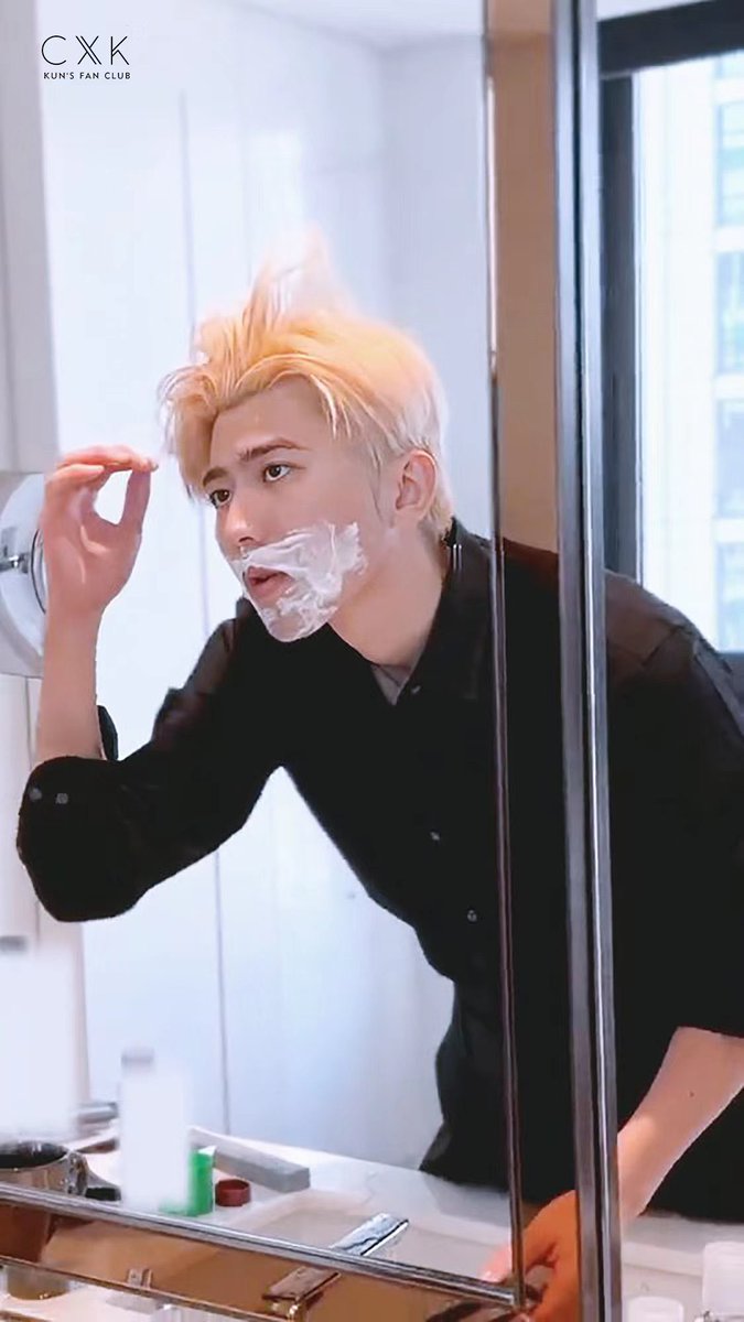 cxksFanclub's tweet photo. 😎

#CaiXukun #Kun #CaiXukunPhenomenon https://t.co/XkLJZyNMk8