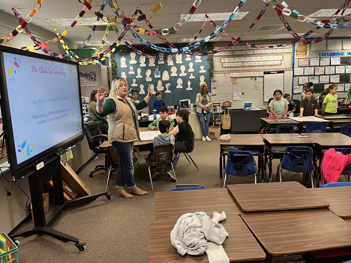 MPbvusd's tweet photo. Mrs. Cline, our academic coach, modeled a math task in our 3rd grade today and it was magic!  #WeArePBV #mcauliffeexplorers #learningisfun https://t.co/aevpk0eT09