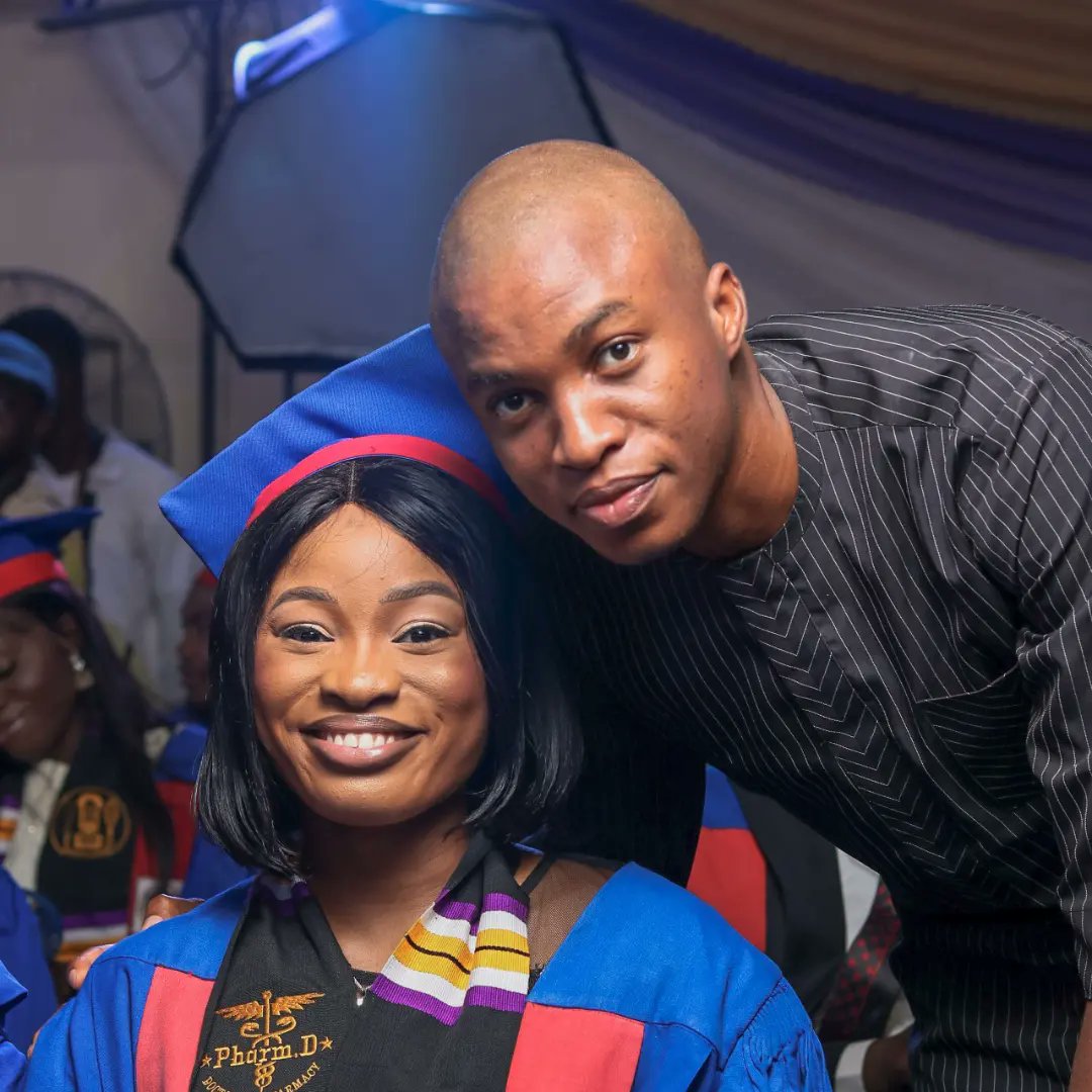 NmesomaMarie's tweet photo. Yesterday was a beautiful day to remember😊🎉🎉🎉
It was a day of celebration and one that marked my oath taking into the Pharmacy profession. This degree took a lot of efforts, sweat, tears, financial and emotional support as well as prayers to accomplish. https://t.co/4dRLEATVXR
