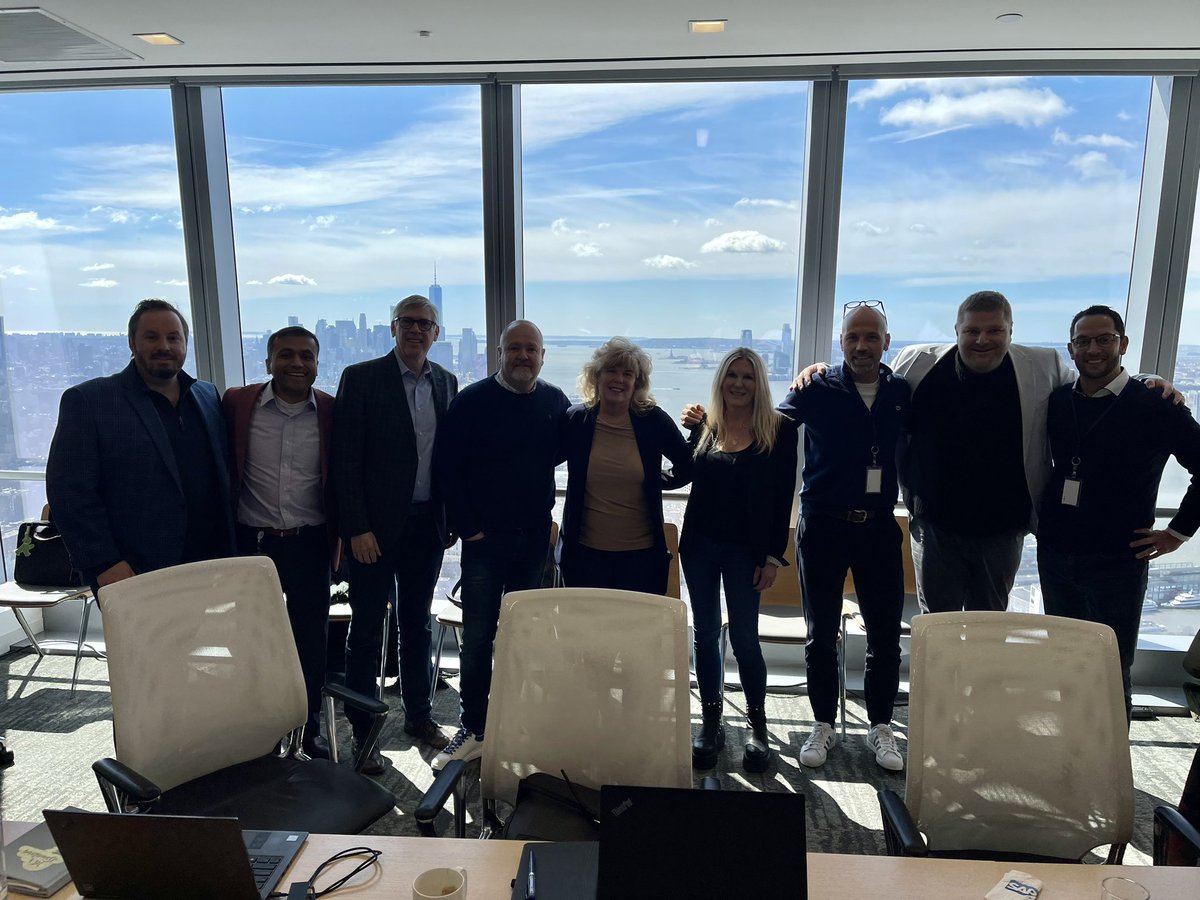 HardyPoppinga's tweet photo. This week we met in New York City with some of our most strategic partners in order to align our SAP Signavio approach to support customers with their business transformation.
A big Thank You to Accenture, Cognizant, Deloitte, IBM and PWC to further align with us on this matter. https://t.co/aKog0BUL46