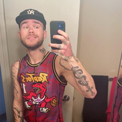 780Taylor's tweet image. #NewProfilePic