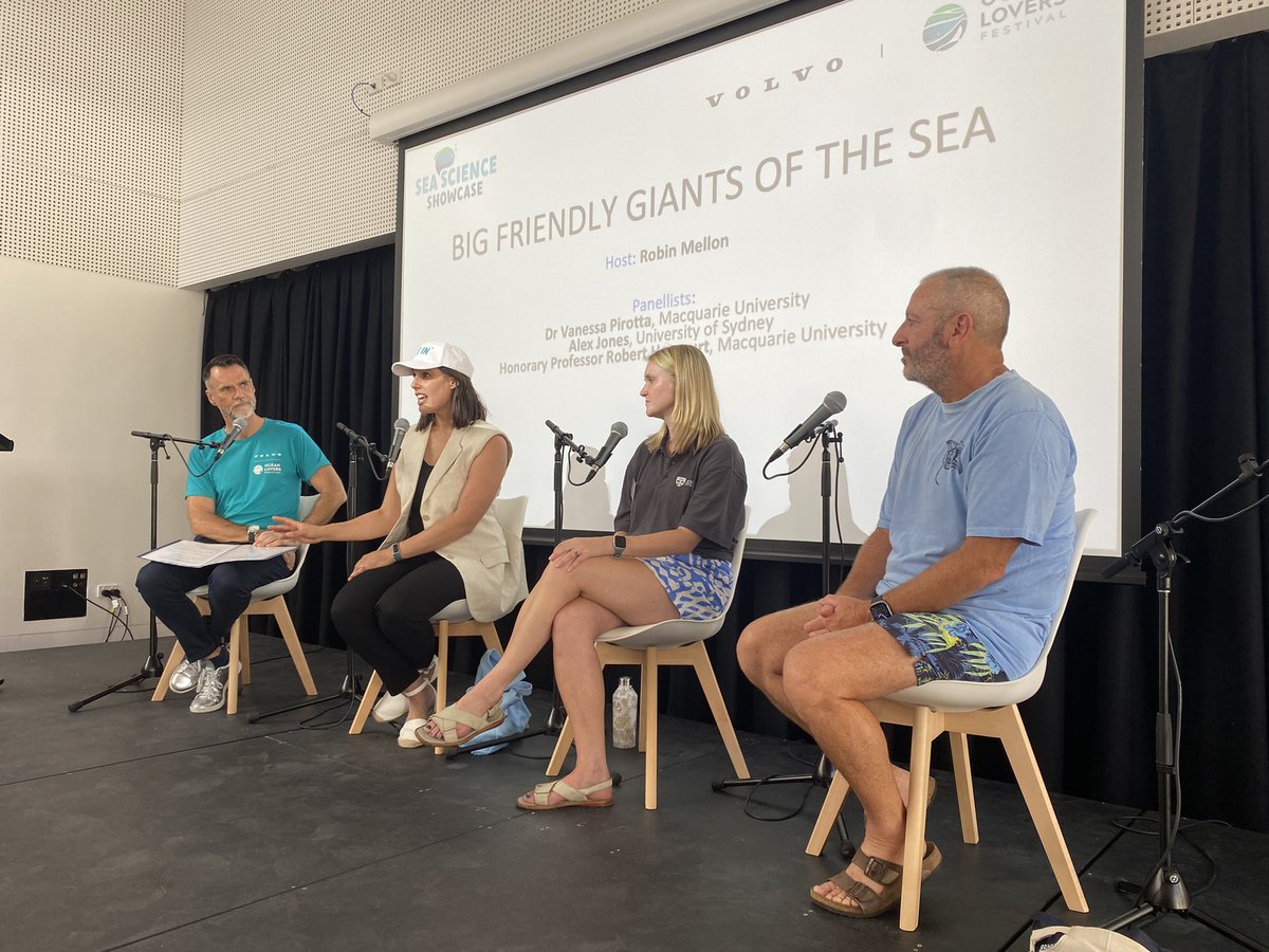 VanessaPirotta's tweet photo. Thank you to the brilliant turn out of people at the @OceanloversFest who listened to our #whale talk. @BetterSydney you did a wonderful job, such a great and informative discussion. #iseachange #drones #drone
@Macquarie_Uni @Sydney_Science @RobHarcourt https://t.co/Z17mALAoyP