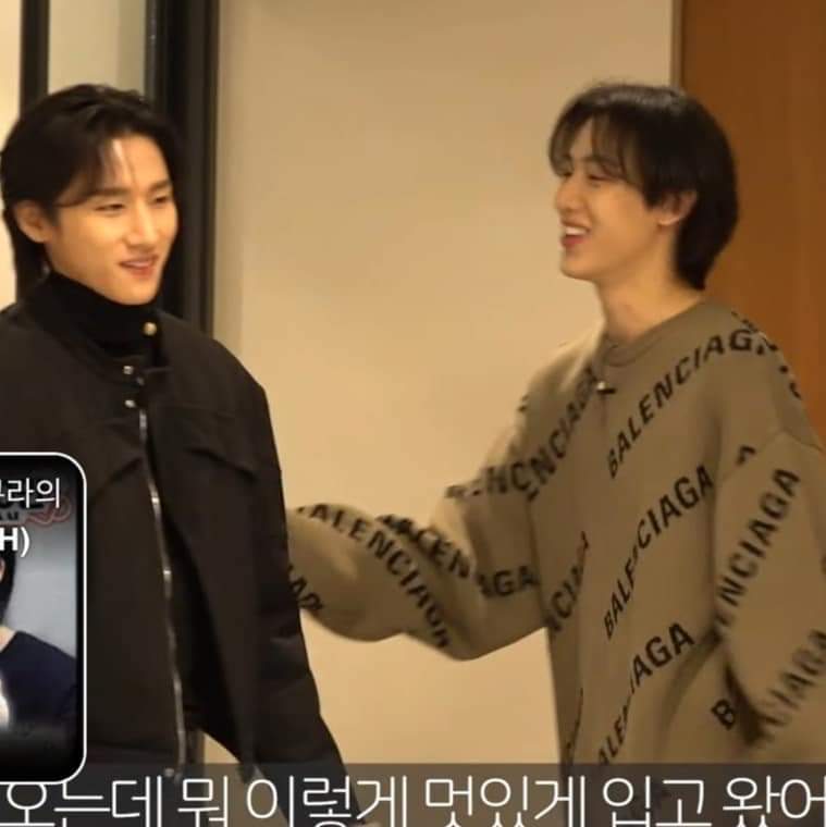ItzelST4's tweet photo. El siguiente invitado de Bam's house será IM 💗

-Hoy ganamos las Monbeaghase ❤️‍🩹

#IM #BamBam #MONSTAX #GOT7 #Monbebe #IGOT7 https://t.co/LQ1Yx3LOzP
