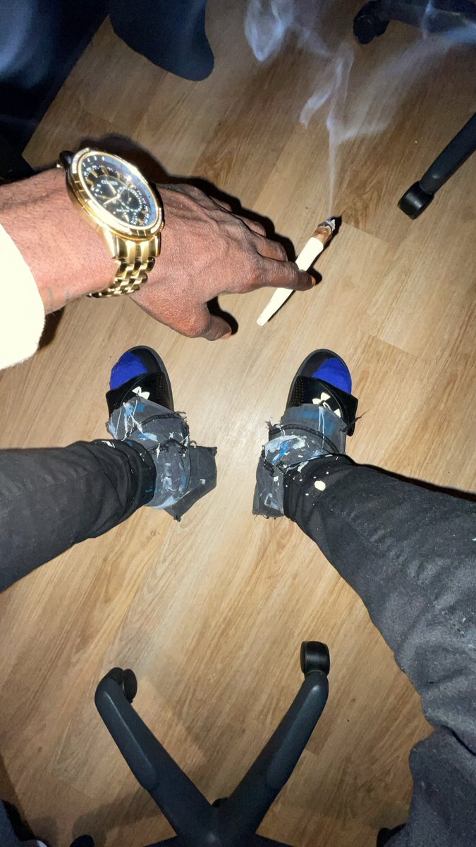 GTB_21Double0's tweet image. 3 Month Run✌🏾💰💯

No Partying🚫
No Spending🚫
No Shit Ballin Shit🚫
 
#TrapMode