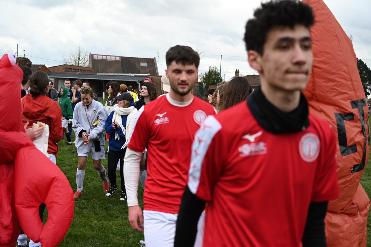 EJCannesFC's tweet photo. ❤️‍🩹🤍 Bravo à tous nos joueurs qui se sont battus jusqu’au bout. On se retrouve néanmoins avec les filles à 13h ! https://t.co/aEfsBRuq7K
