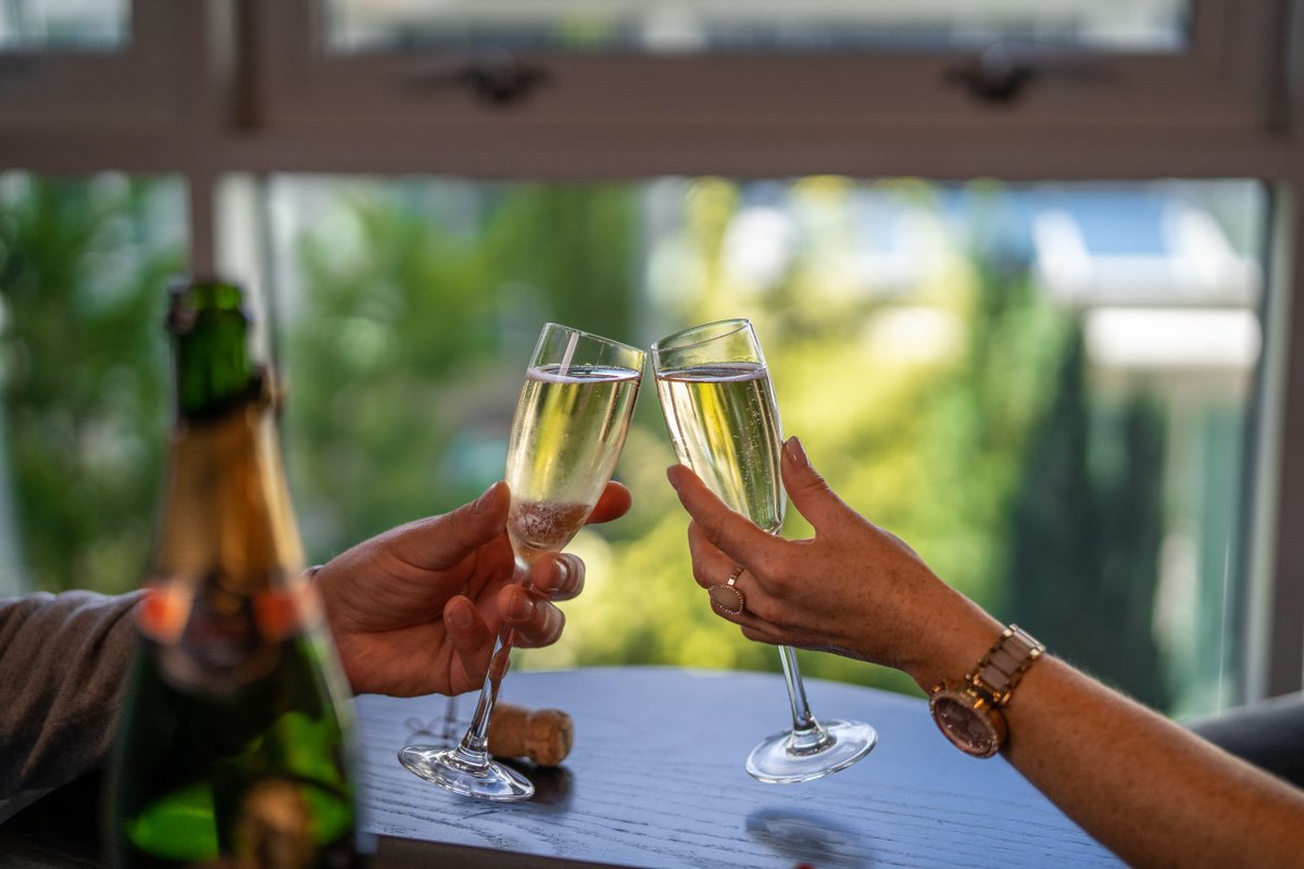 Our Spring into Summer Sale is now Live. Enjoy 25% off Bed &amp; Breakfast Sale at the Radisson Blu Hotel &amp; Spa, Cork. This fantastic offer is available on stays between now and 31/12/2023. Sale ends on the 31st of March.
To book your next break, visit bit.ly/30zOMeo