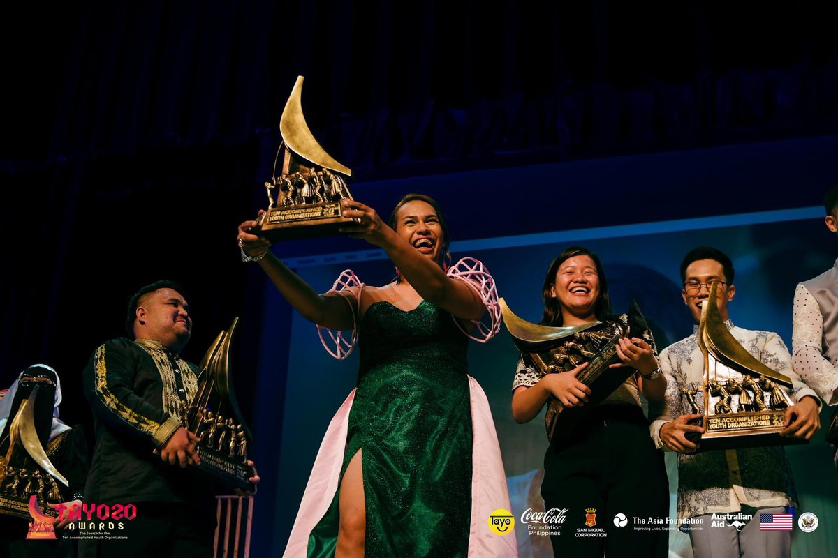 TheAmazingEzel's tweet photo. Happy Weeksary to this surreal moment! 🥹 Still sabaw, lutaw, and still in cloud 9. Salamat, everyone! Thank you, G!
Happythankyoumoreplease 🫶
#TheBAKA #OroYouth #OroAggies #TAYO #TAYO20 https://t.co/JgSBe3ieqh