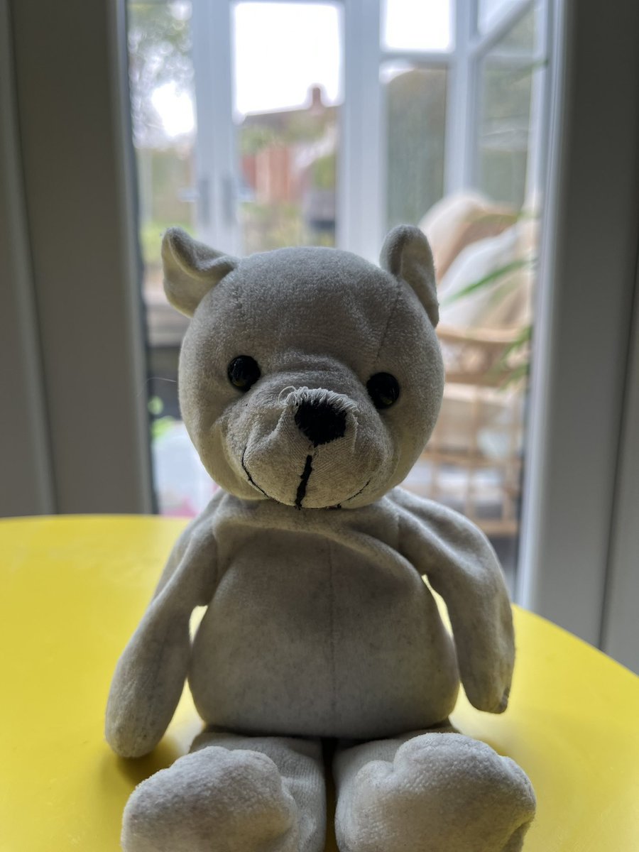 I have had a fascination with Polar bears for years and it is sad that we are contributing negatively to their way of living. 
I have had this polar bear beanie for YEARS! So decided to make an animation to help spread the word remaking him.
youtu.be/MZk3CrcN5O0
<a href="/Greenpeace/">Greenpeace International</a>