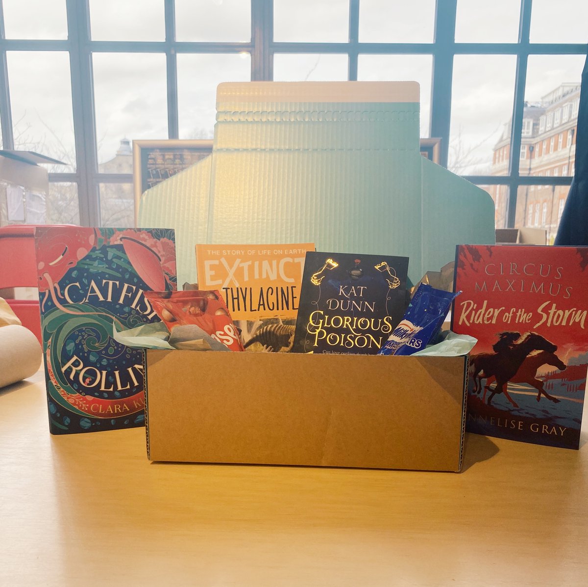 _ZephyrBooks's tweet photo. ✨ MARCH BUNDLE GIVEAWAY ✨ 

We're excited to be giving away all of our amazing March titles, plus a few extra chocolates!

For the chance to win, sign up to the Zephyr Zone newsletter before 31 March: https://t.co/Sx2IUR1yzG

T&amp;Cs available at: https://t.co/Mu1PzRK0X6 https://t.co/clqcTo0hKC