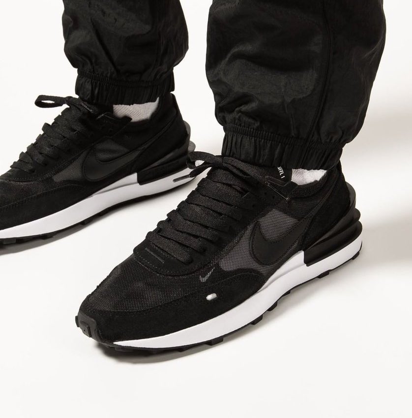 SneakerDealsGB's tweet photo. Ad: The perfect everyday beaters for UNDER £45 🔥

Nike Waffle One ⚫️⚪️ for ONLY £44.97 here => https://t.co/7DW8oX3elr

UK5.5-14
(RRP£89.95) https://t.co/rZVPNT5c7Q