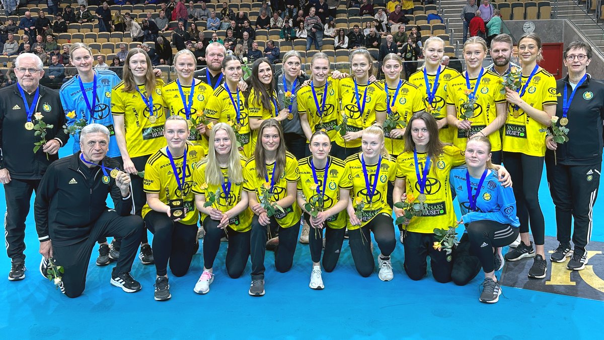 SUVERÄNA SÄVEHOF!
SPORT | Serieseger och cupguld för damerna. Kamp om seriesegern för herrlaget och dubbla seriesegrar för farmarlagen i Division 1. Något som aldrig hänt tidigare. – Det ser bra ut även underifrån och för framtiden.
lokalpressen.eu/sport/suvera-n…