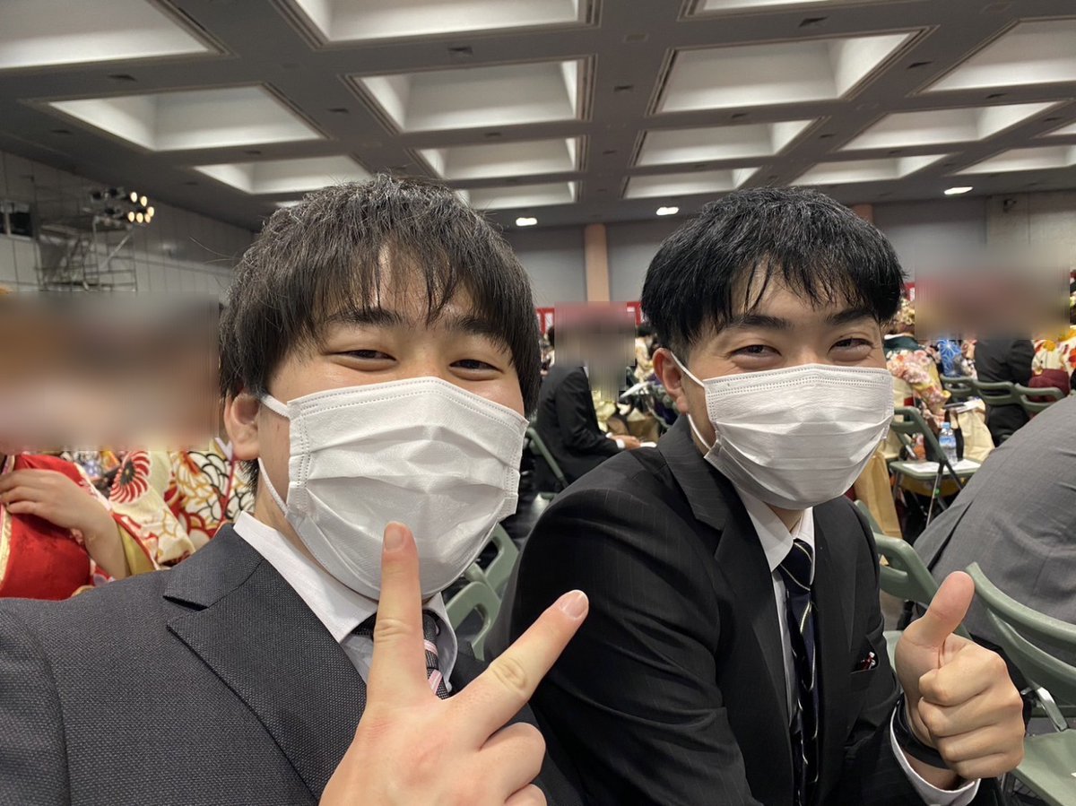chorus_ryukoku's tweet photo. 卒業おめでとうございます！！
今年度、龍谷大学男声合唱団98期の入団生が卒業されました😢

４年間ありがとうございました✨ https://t.co/Nenw9UD5Lk