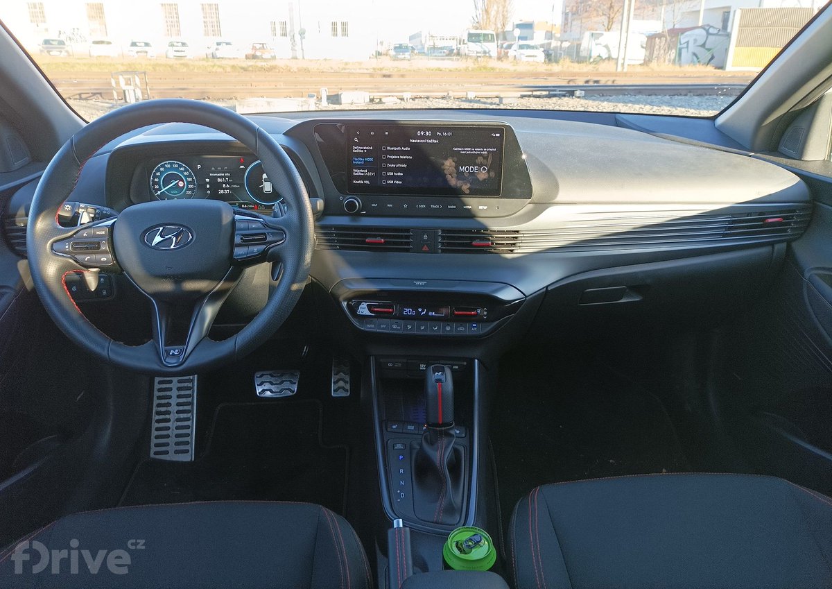 fDrivecz's tweet image. Líbí se vám Hyundai i20 N-line, ale ještě jste nečetli náš test mild-hybridní verze? Najdete ho zde: fdrive.cz/clanky/test-hy…

#mildhybrid #hybrid #hyundai #hyundaii20 @HyundaiCZ