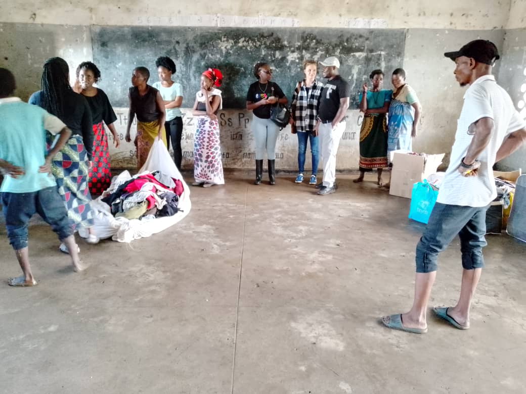 YFN is mobilizing donations for victims of Cyclone Freddy, YFN Zomba with <a href="/artgloafrica/">ArtGloᅠᅠᅠᅠᅠᅠᅠᅠᅠᅠᅠᅠᅠᅠᅠᅠᅠᅠᅠᅠᅠᅠᅠᅠᅠᅠᅠᅠᅠᅠᅠᅠᅠ</a> reached out to one camp in GVH Chaweza and another in GVH Kimu in Zomba yesterday. 

Thank you all for your support, please continue as there's still a lot to be done.