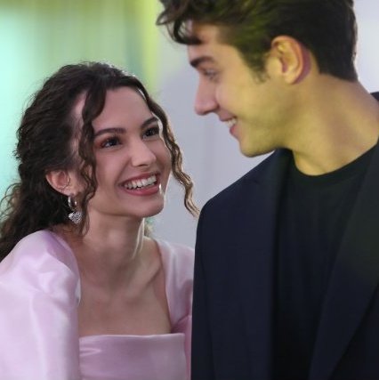 A_StarsandSeas's tweet photo. The way they look at each other>>>>

#AsDor #Kardeşlerim https://t.co/aB3dX2PoYA