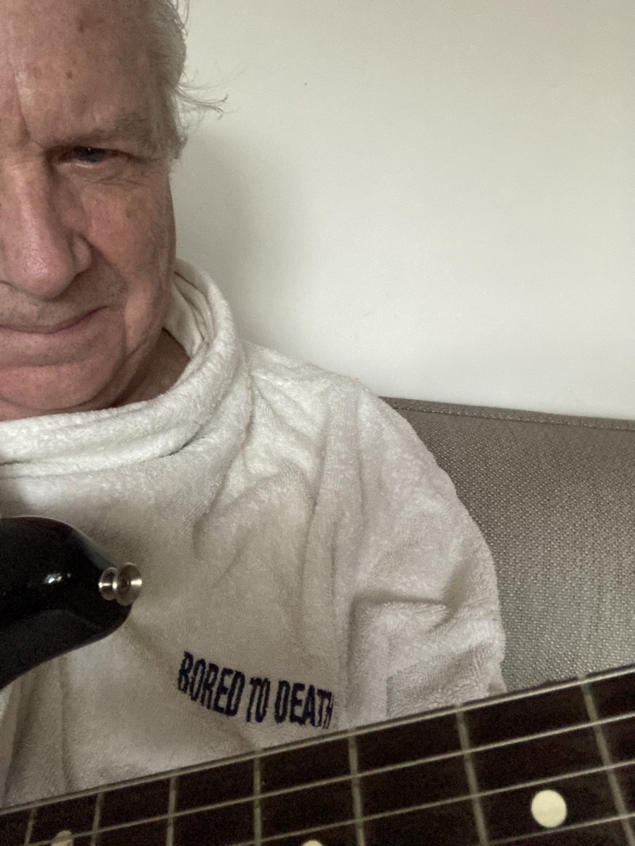 patirwinmusic's tweet image. Back at it. #boredtodeath