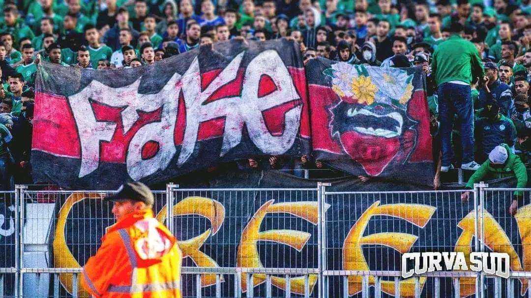 منذ الأزل يتم الاعتماد على العاهرات لتشتيت الانتباه أو الحصول على معلومات مهمة أثناء الحرب، في المغرب أتقنت الملثمة هذا الدور وآخر ألاعيبها إطلاق توقيت بغية تشتيت انتباه الجمهور عن موضوع الساعة وهو فساد أولياء أمورهم، حركات رخصية من جمعية تشتغل مع من يدفع أكثر.
#أخطبوط_الفساد