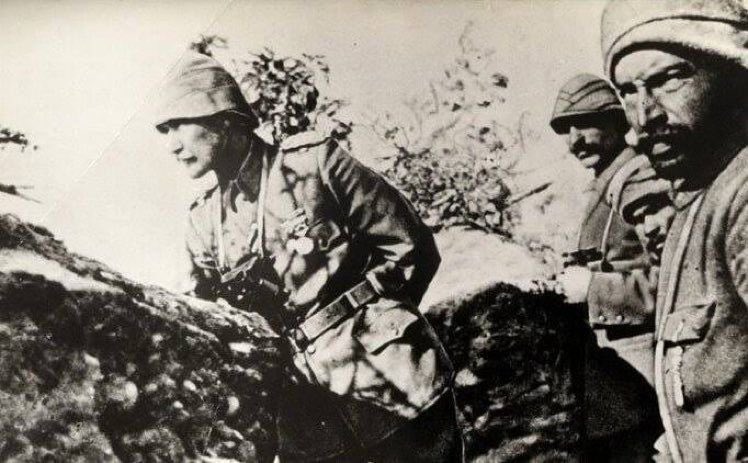 Çanakkale Zaferi’nin 108. yıl dönümünde başta Gazi Mustafa Kemal Atatürk ve silah arkadaşları olmak üzere vatanımızın kurtuluşu için canlarını ortaya koyan aziz şehitlerimizi rahmet ve minnetle yad ediyoruz.. 🇹🇷