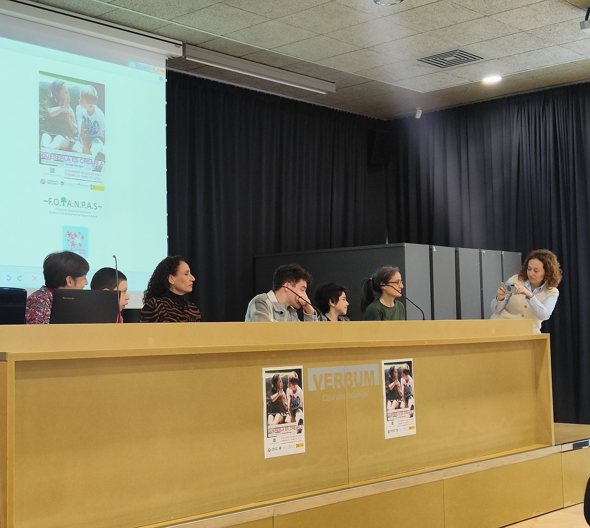 E agora despois de ver este documental revolucionario  <a href="/QuererlaCrearla/">Quererla es crearla</a>  estamos a ter un debate que fai que sexa posible un cambio de mirada.